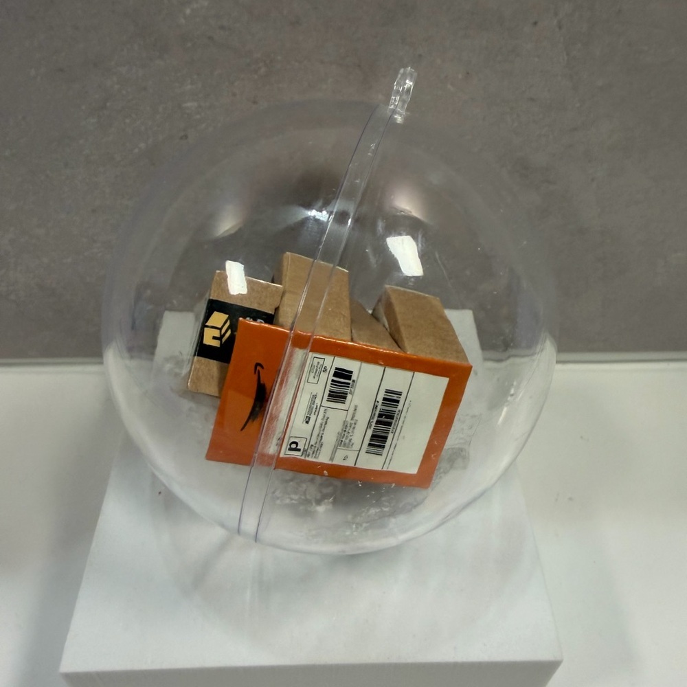 💜3/$15 Amazon Clear Plastic Ornament Ball with Mini Package Display